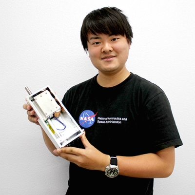 都立産業技術高専 学生インタビュー:創造工学専攻 航空宇宙工学コース 小野さん